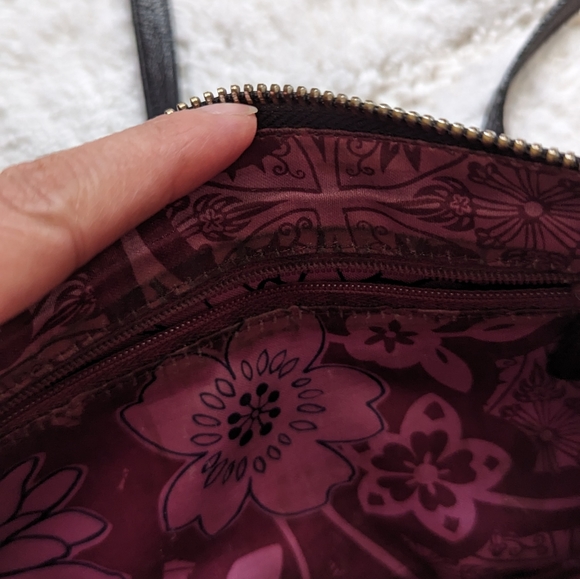 Brighton Diva Daisy Utility Pouch Crossbody Purse - Picture 4 of 8